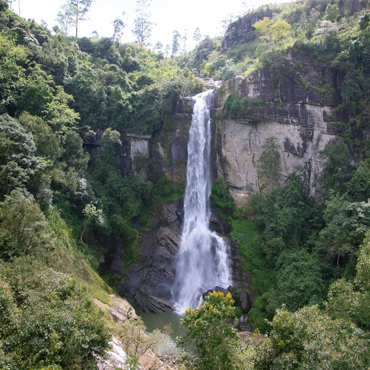 tour-listing-details-slide