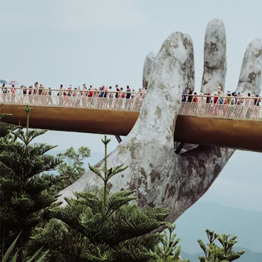 tour-listing-details-slide