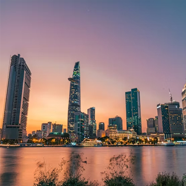 tour-listing-details-slide